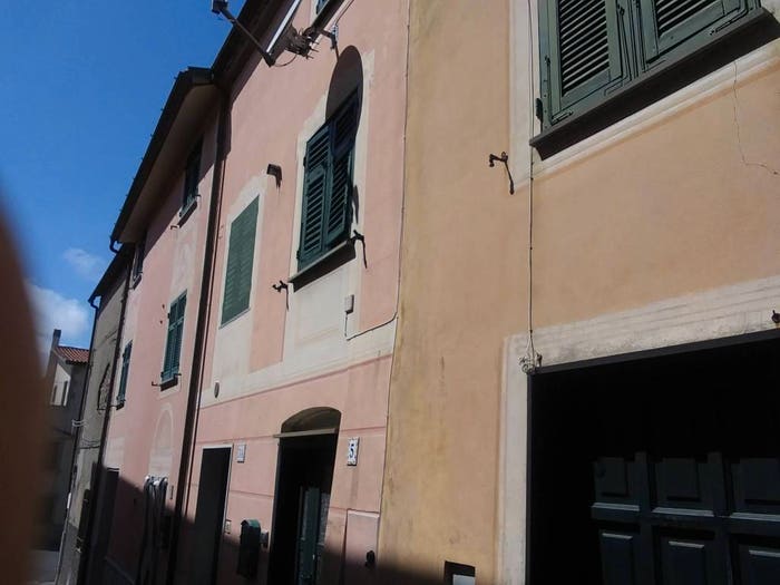Casa trilocale in vendita in Velva, Castiglione Chiavarese
