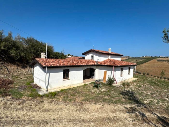 Casa con 6 locali in vendita in Contrada Razzano, Case Razzano, Morro d'Oro