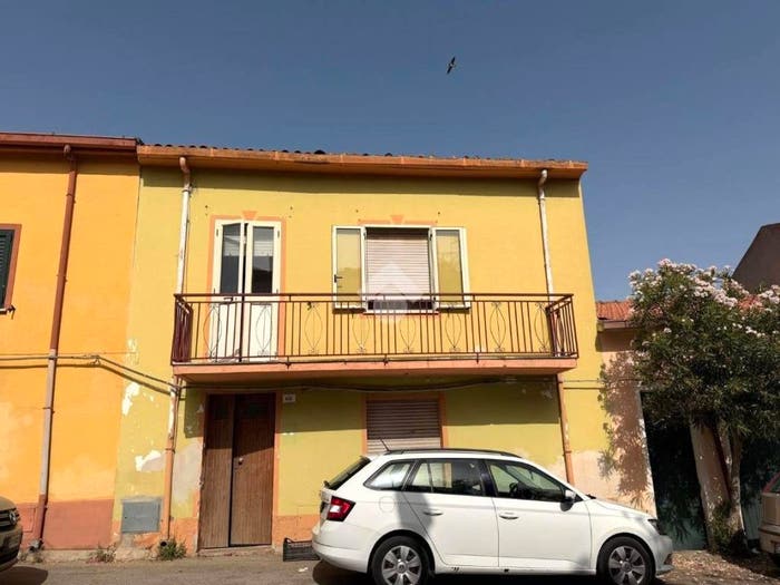 Appartamento quadrilocale in vendita in Via Sanna Tolu, Codrongianos