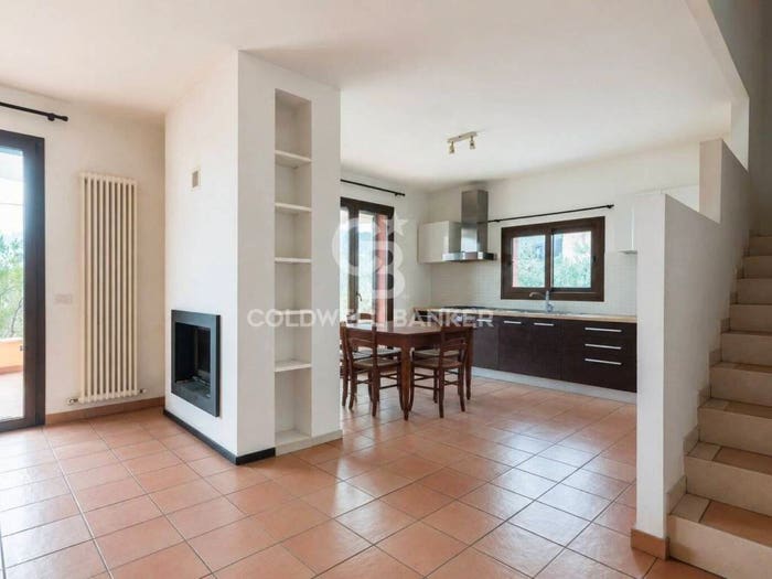 Appartamento trilocale in vendita in Via Serra Di Sotto, Montefiore Conca
