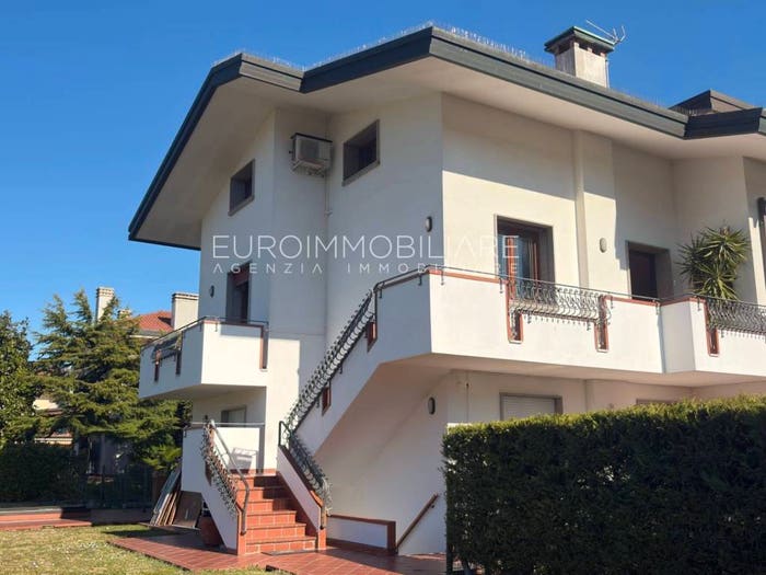 Appartamento con 5 locali in vendita in Via Aquileia, Lido Centro Ovest, Jesolo