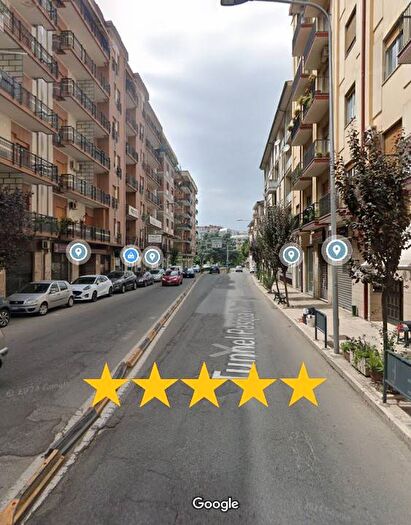 Appartamento con 5 locali in vendita in via Pasquale Rossi, Acquedotto, Cosenza