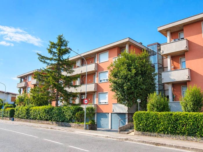 Appartamento con 5 locali in vendita in Via Armaroli, Centro, Calderara di Reno