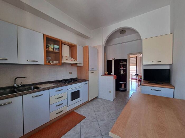 Appartamento trilocale in vendita in Via Latina, Fortuna Corvo, Catanzaro