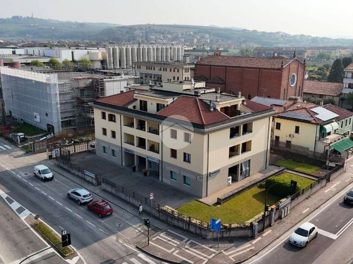 Appartamento trilocale in vendita in Via Montanara, Strà Montanara Pieve, Colognola Ai Colli