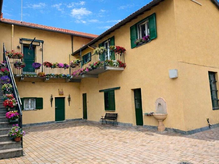 Casa con 6 locali in vendita in Via Tarvisio, Maggiolina, Milano