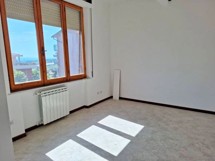 Appartamento trilocale in vendita in Viale Giuseppe Di Vittorio, Centro, Chianciano Terme