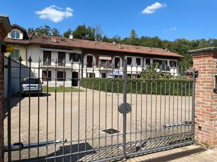 Casa monolocale in vendita in Via Borgo Valentino, Centro, Arignano