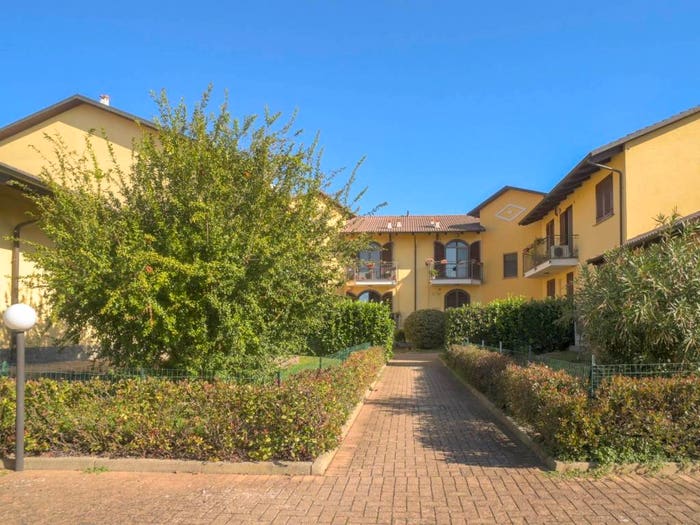 Appartamento trilocale in vendita in Via Faldella, Centro, Crescentino