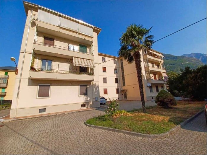 Appartamento trilocale in vendita in Centro, PontSaintMartin