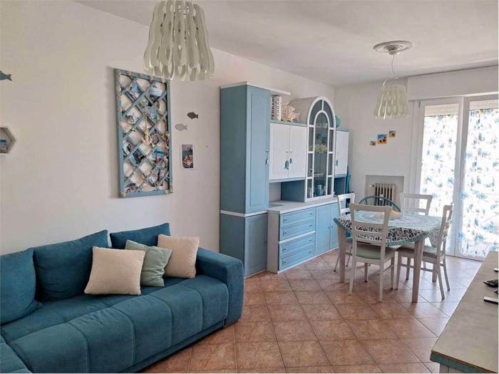 Appartamento quadrilocale in vendita in VIA TRITONE, Lido Centro Ovest, Jesolo