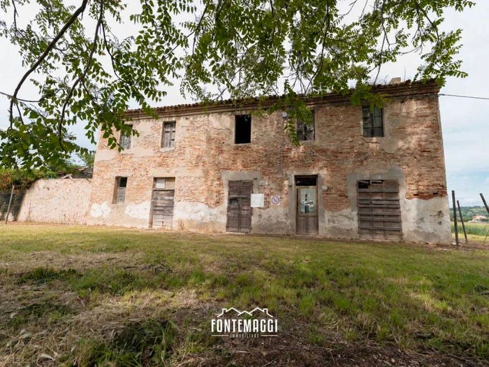 Casa in vendita in Bellocchi Falcineto, Fano