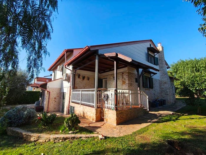 Casa con 6 locali in vendita in Via Michael, Statte