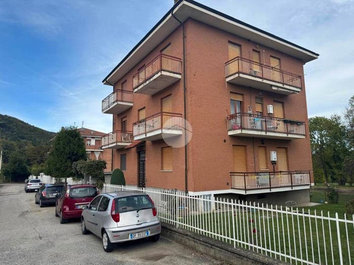 Appartamento trilocale in vendita in Via de gasperi, Centro, Giaveno