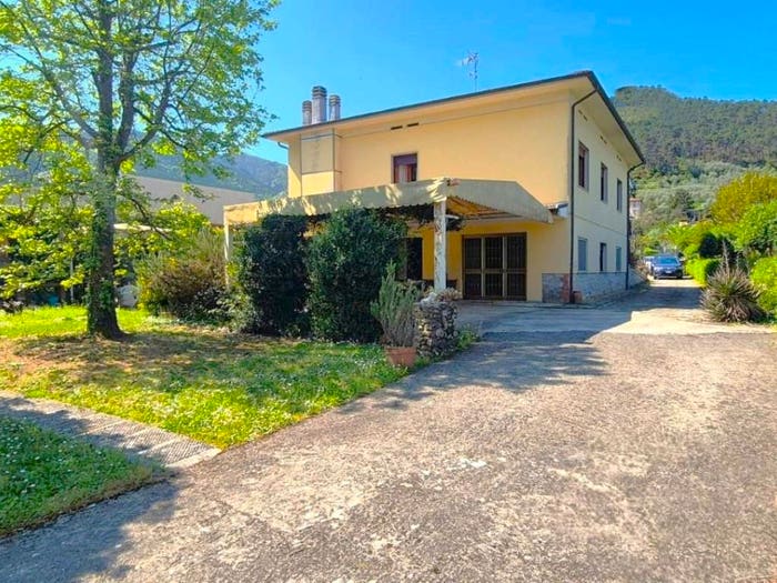 Casa con 6 locali in vendita in Via di Ponte Strada, Verciano Guamo, Capannori