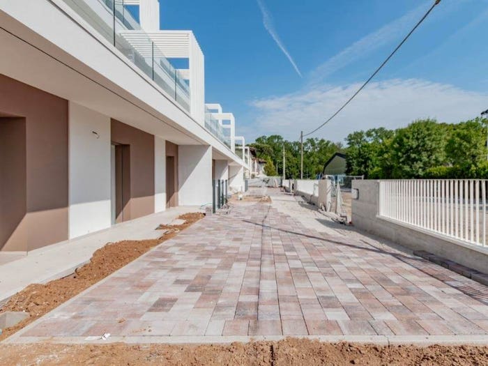 Appartamento trilocale in vendita in Via Ferdinando Magellano, Zadina Parco di Ponente, Cesenatico