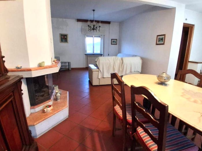 Casa con 6 locali in vendita in Santa Maria a Colle Ponte San Pietro, Lucca