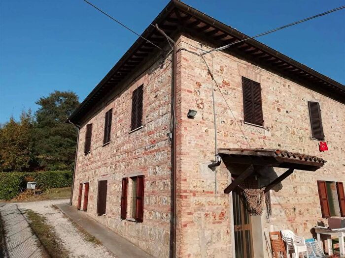 Appartamento con 5 locali in vendita in Centro, Urbino