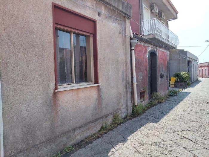 Appartamento quadrilocale in vendita in Via Grotte, Mangano Guardia San Giovanni Bosco, Acireale
