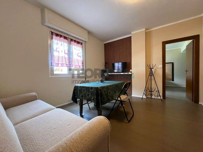 Appartamento bilocale in vendita in Via Antonio Locatelli, Centro, Castione della Presolana