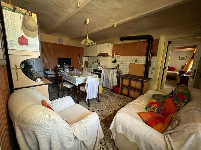 Casa con 5 locali in vendita in Strada Merlazza, Celle Enomondo