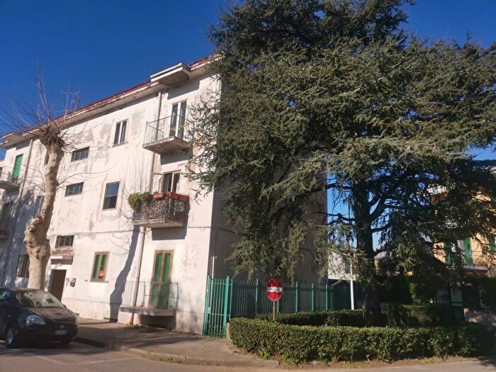 Appartamento trilocale in vendita in Via Roccarainola, Cicciano