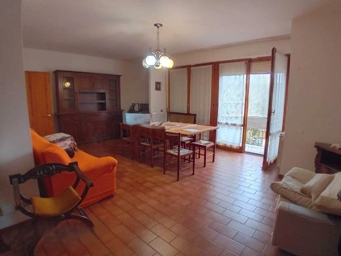 Appartamento con 5 locali in vendita in Via Giuseppe Mazzini, Strada In Chianti, Greve in Chianti