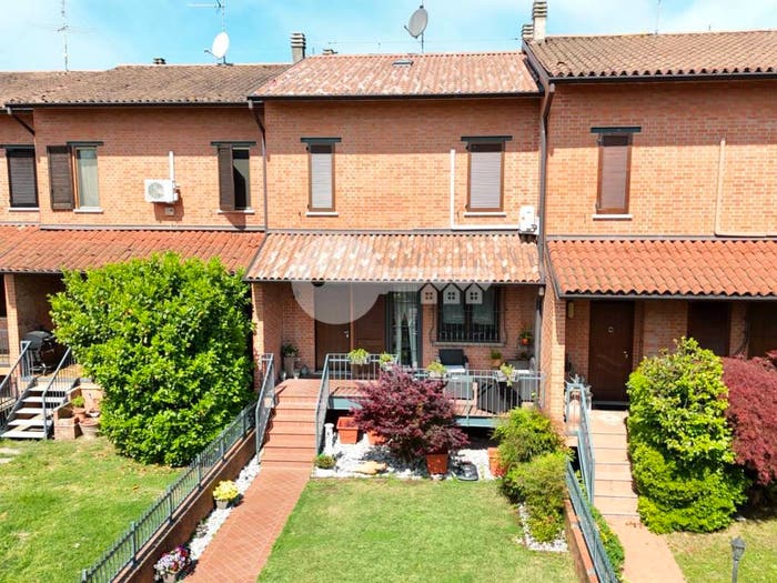 Casa quadrilocale in vendita in Via Terracini, Centro, Manerbio
