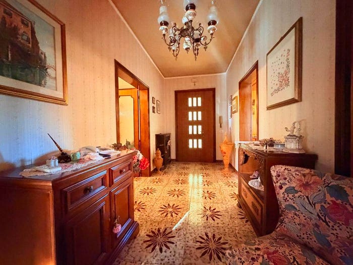 Casa con 5 locali in vendita in Via Ottoboni, Favaro Veneto, Venezia