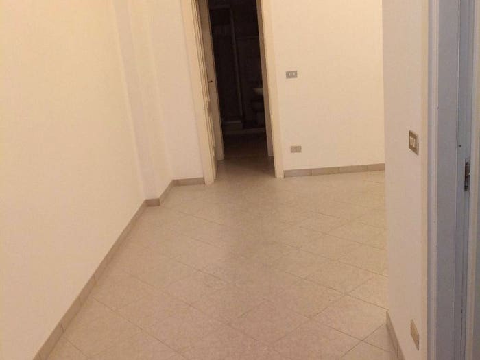 Appartamento trilocale in vendita in Piazzale Giuseppe Mazzini, Centro, Loano