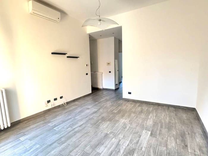 Appartamento trilocale in vendita in Via Gallarate, Certosa, Milano