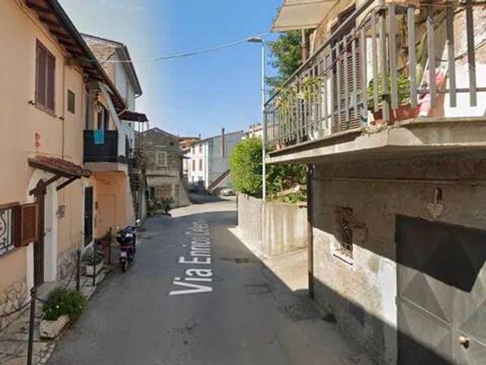 Appartamento con 5 locali in vendita in Via Enrico Celestini, Vasanello