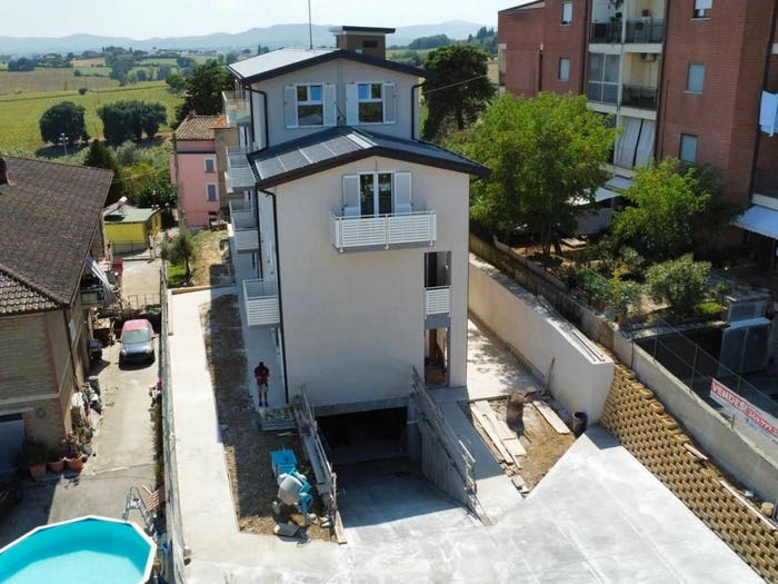 Appartamento trilocale in vendita in Via Fonte dei Lavatoi, Castel del Piano Pila, Perugia