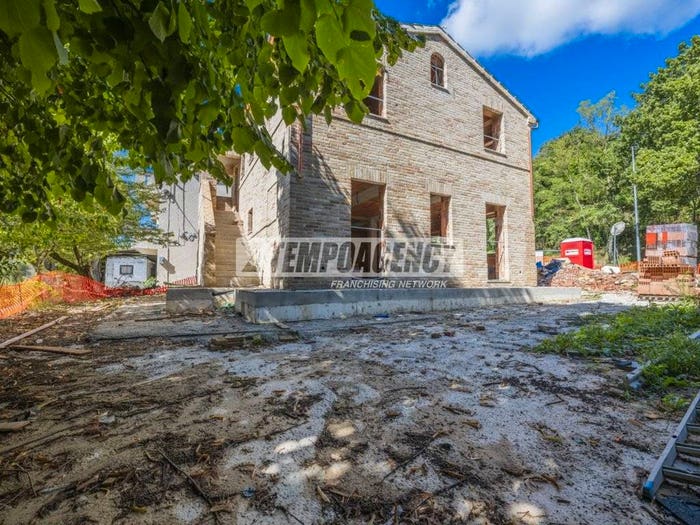 Casa trilocale in vendita in Via Costantinopoli, Centro, Corridonia