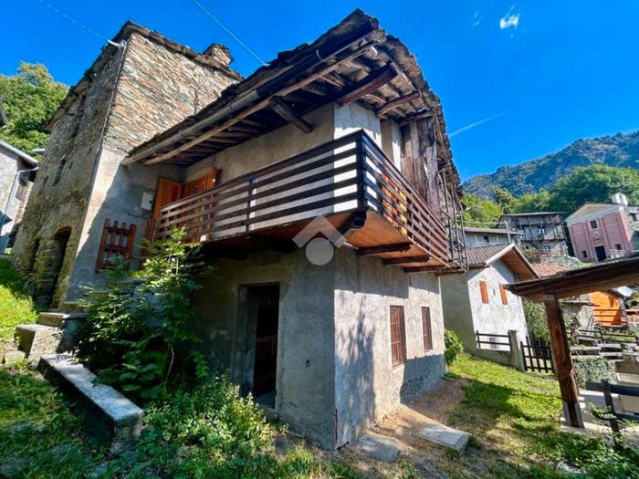Casa bilocale in vendita in Borgata Bellafugera, Condove