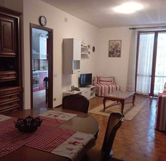 Appartamento con 5 locali in vendita in Centro, Pianello Val Tidone