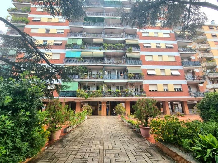 Appartamento bilocale in vendita in Viale Spartaco, Appio Claudio Statuario, Roma