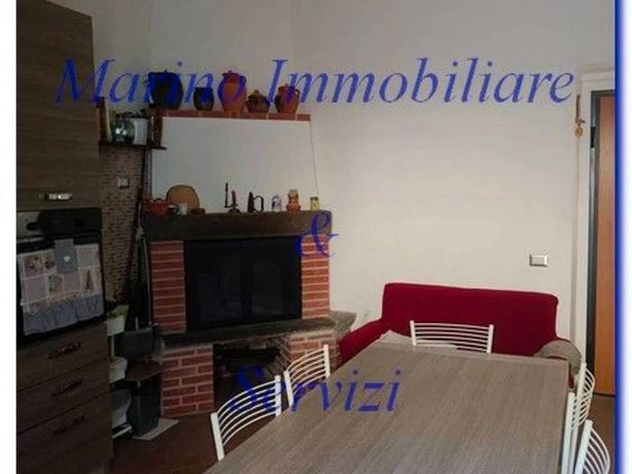 Casa con 6 locali in vendita in Via Quirini Iii No Number, Roccamonfina
