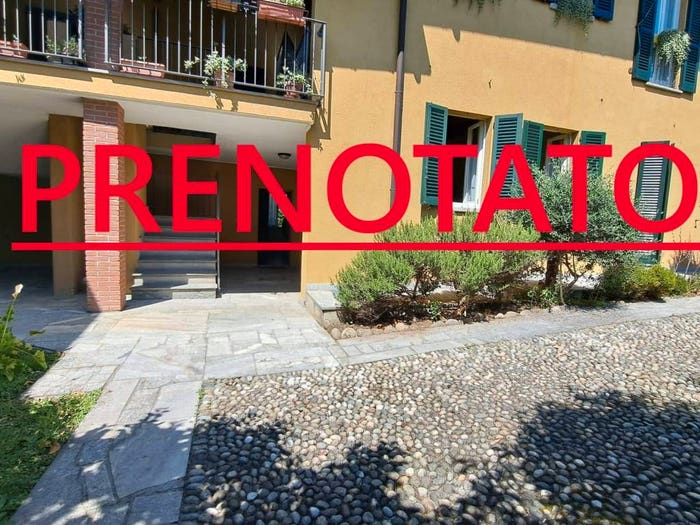 Appartamento trilocale in vendita in Via San Lorenzo, Centro, Sumirago