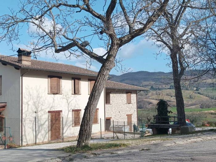 Casa con 6 locali in vendita in Frazione Pieve San Nicolò, Pieve San Nicolò San Martino, Assisi
