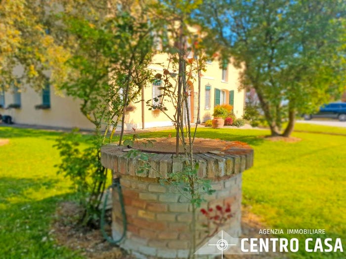 Casa con 6 locali in vendita in Fusignano