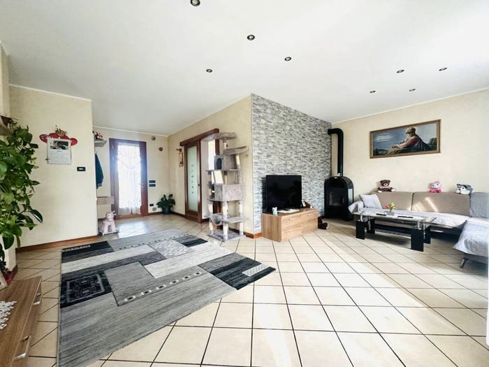 Casa con 5 locali in vendita in San Vito, Altivole