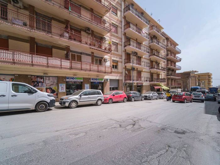 Appartamento trilocale in vendita in Via Contesse, Contesse, Messina
