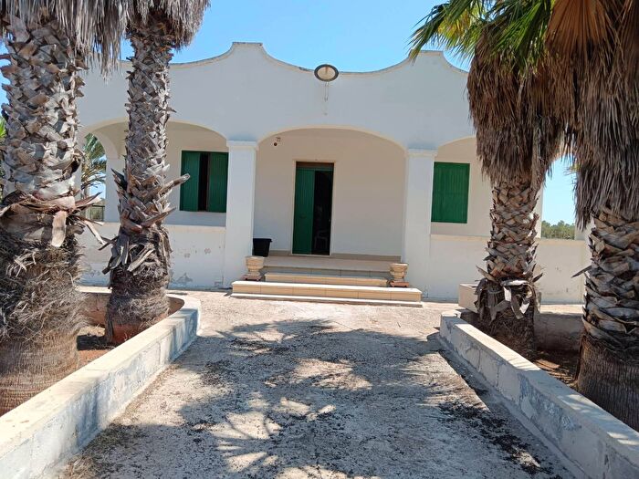 Casa quadrilocale in vendita in Via Luigi Maggiulli, Porto Cesareo