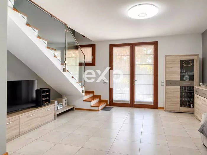 Casa con 6 locali in vendita in Centro, Quinto di Treviso
