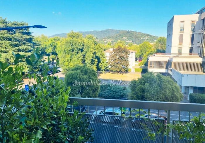 Appartamento trilocale in vendita in Via Pastrengo, Via Veneto Borgo Trento, Brescia