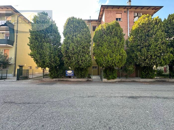 Appartamento trilocale in vendita in Via Vincenzo Bellini, Centro, Molinella