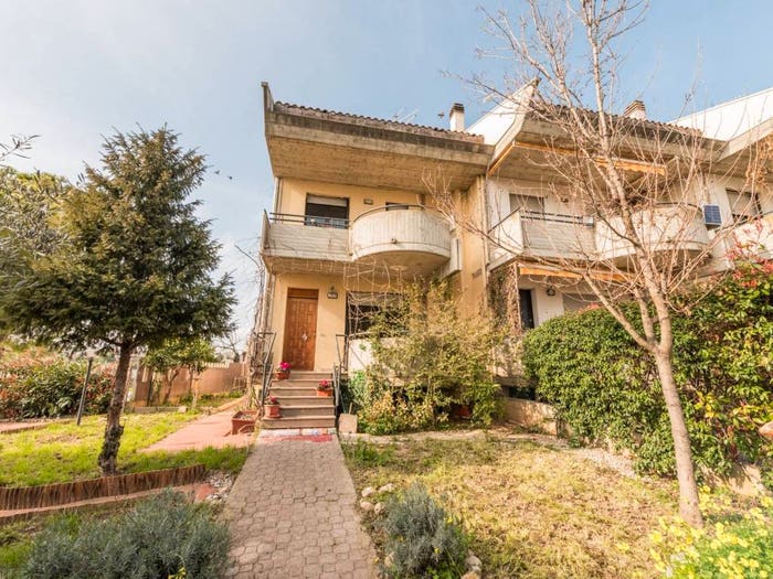 Casa con 6 locali in vendita in Via degli Ulivi, Madonna Della Pace, Città Sant'Angelo