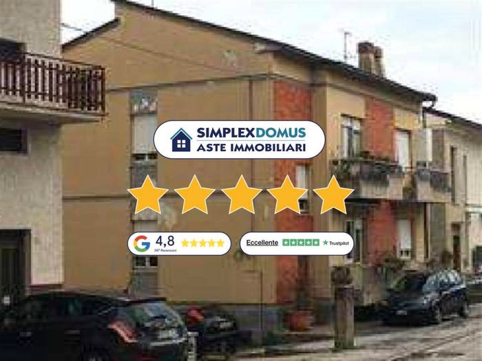 Appartamento con 5 locali in vendita in Via S Giuseppe, Centro, Corridonia