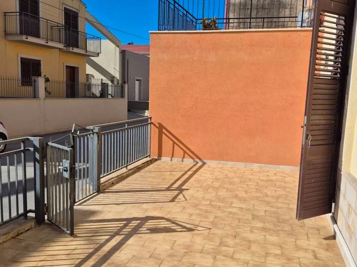 Casa con 6 locali in vendita in Via Giuseppe Garibaldi, Nubia, Paceco